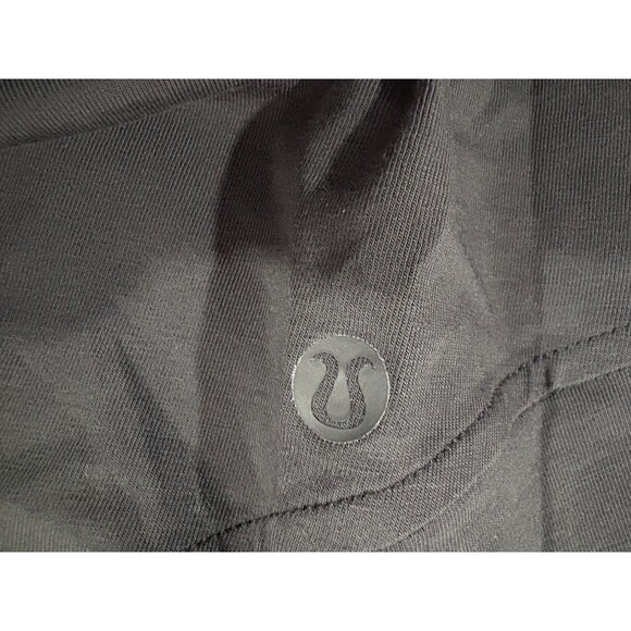 Lululemon Back In Action Long Sleeve V-Neck Pima Cotton Black Womens Sz 4 NWT - Picture 11 of 11